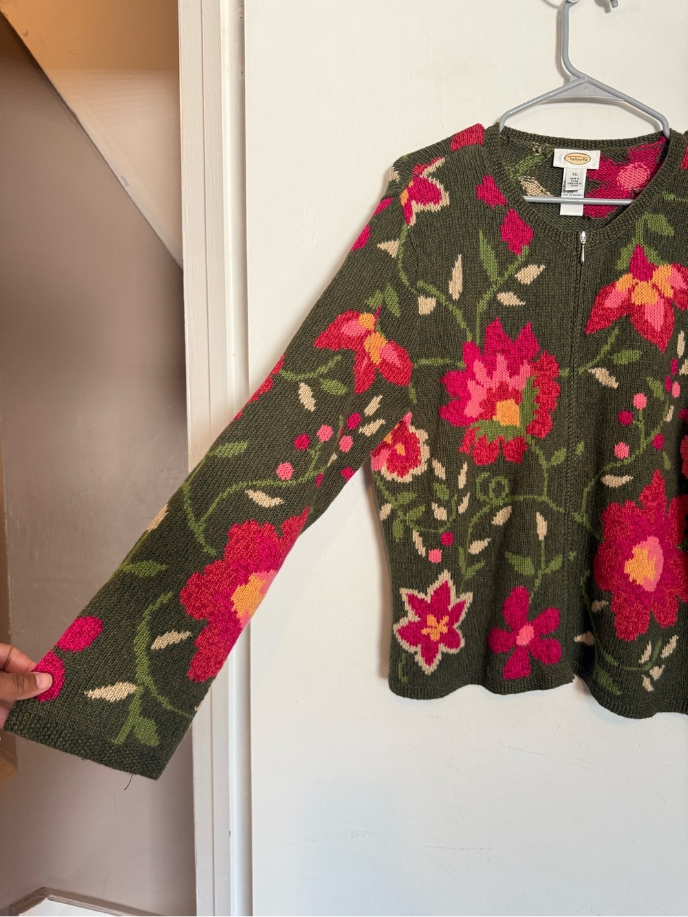 Vintage Talbots green and pink floral full zip ramie and cotton blend sweater - Picture 2 of 7